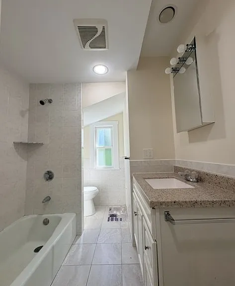 19 Beacon St #1 — Photo 2