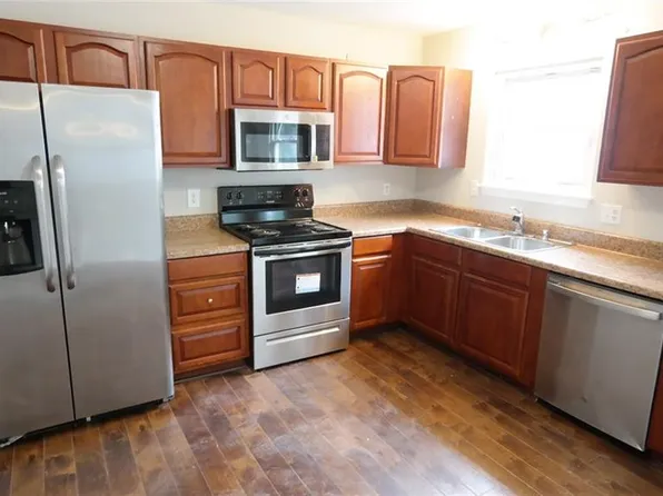 2946 Old Glory Rd, Virginia Beach, VA 23453