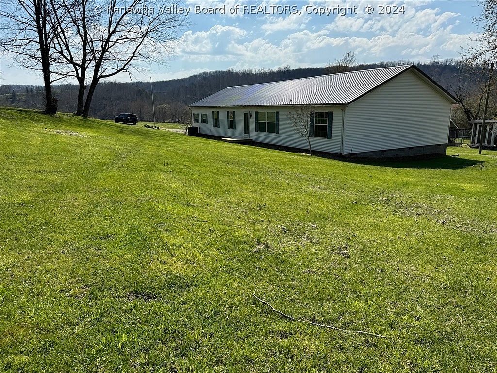 16 Victoria Dr, Sandyville, WV 25275 Zillow