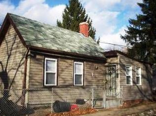 7110 Elton Ave, Cleveland, OH