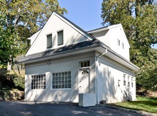 200 S Mountain Ave, Montclair, NJ 07042
