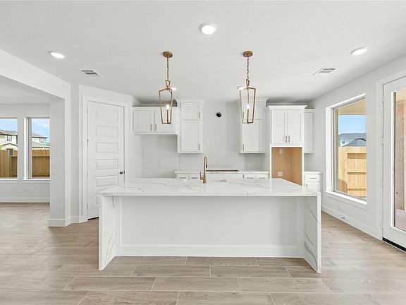5th image of 5538 Bermuda Sands Dr