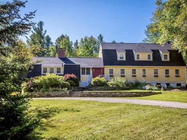 24 VT Route 11, Landgrove, VT 05148