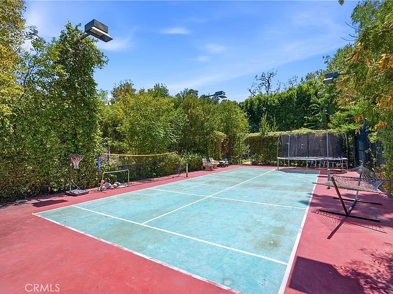 18000 Karen Dr — Photo 64
