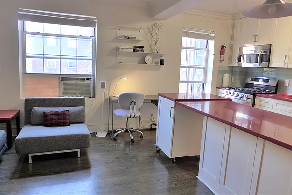 Sold by Queens Real Estate Team | media 7
