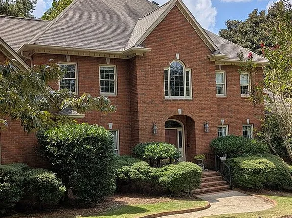 2312 Countryridge Dr, Vestavia, AL 35243