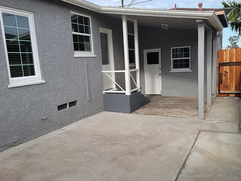 6704 Mohawk St — Photo 21