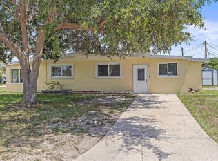 2027 Garden Pkwy, Bradenton, FL 34205