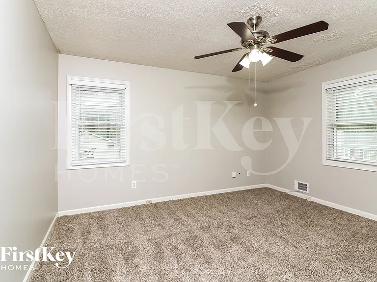 1055 Coker Cir NW — Photo 12