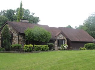 8207 Butt Rd E, Woodburn, IN 46797