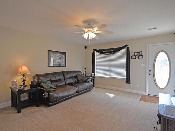 4th image of 4037 Rainbow Hill Ln