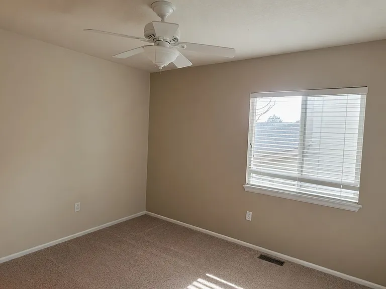 17059 Cornerstone Dr — Photo 14