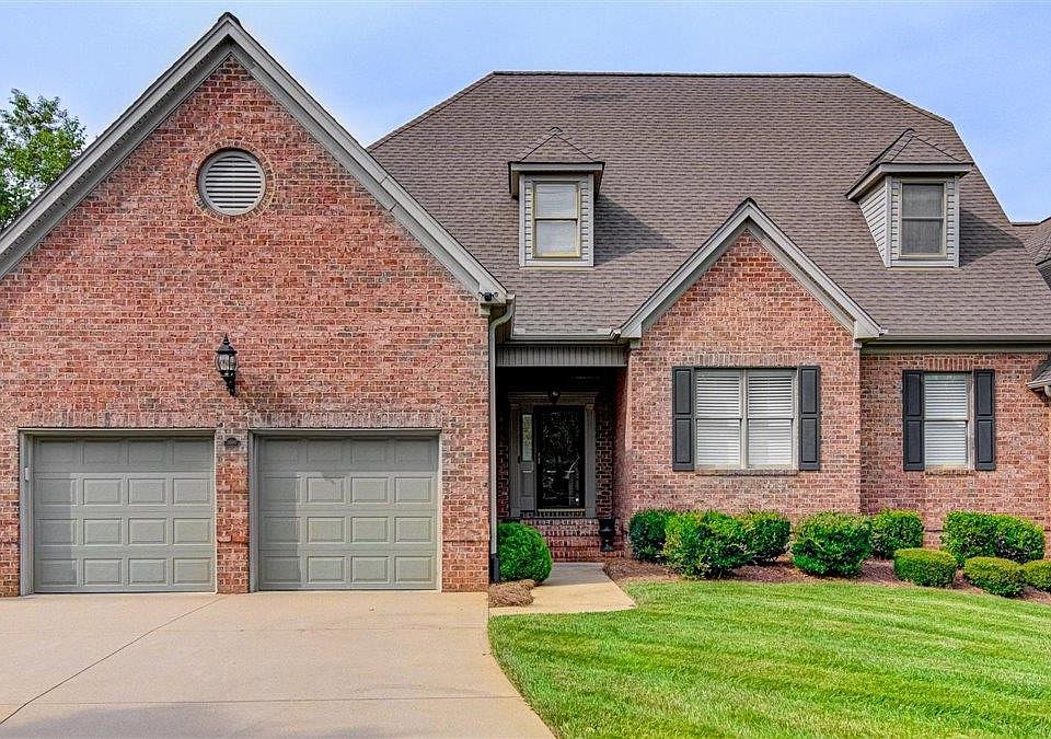 1st image of 3000 Sunningdale Ct #3000