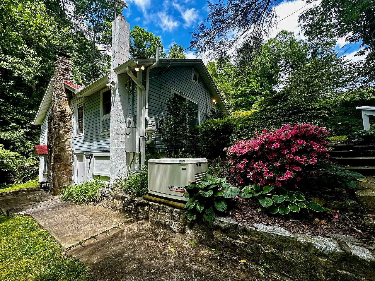 Maybank Dr, Hendersonville — Photo 1