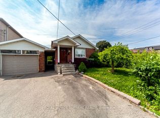109 Regina Ave, Toronto, ON M6A1R5