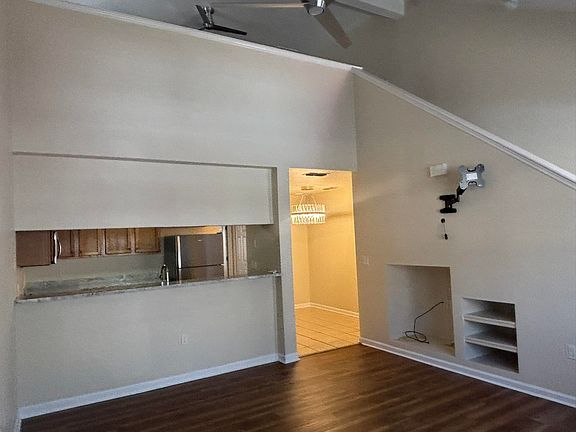 4th image of 4434 Gearhart Rd APT 1301