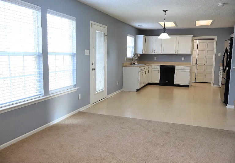 9894 Orange Blossom Trl — Photo 5