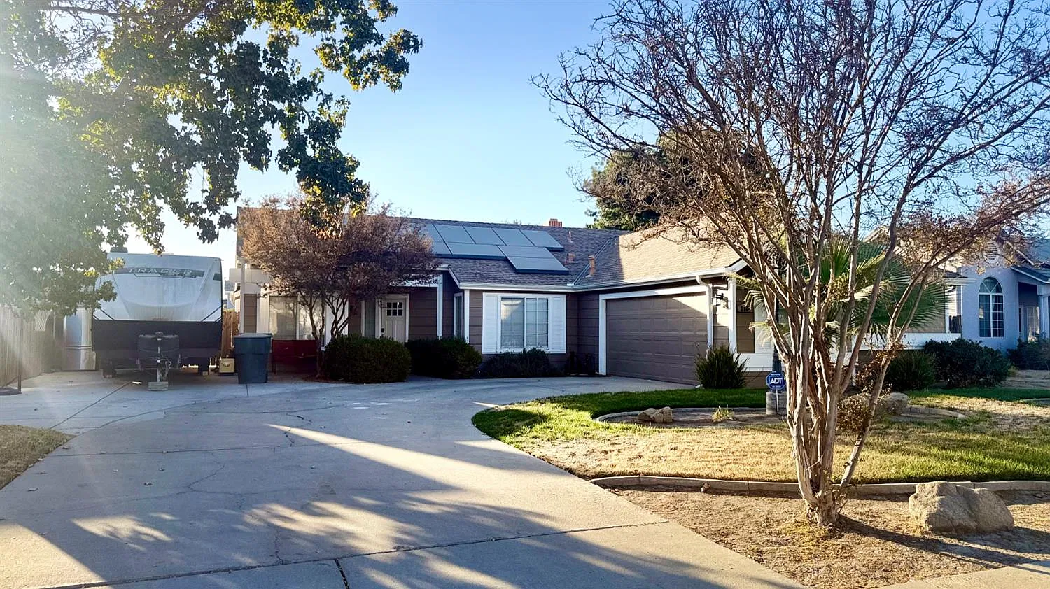 3 bed, 1841 sqft, $2,700 — Photo 3