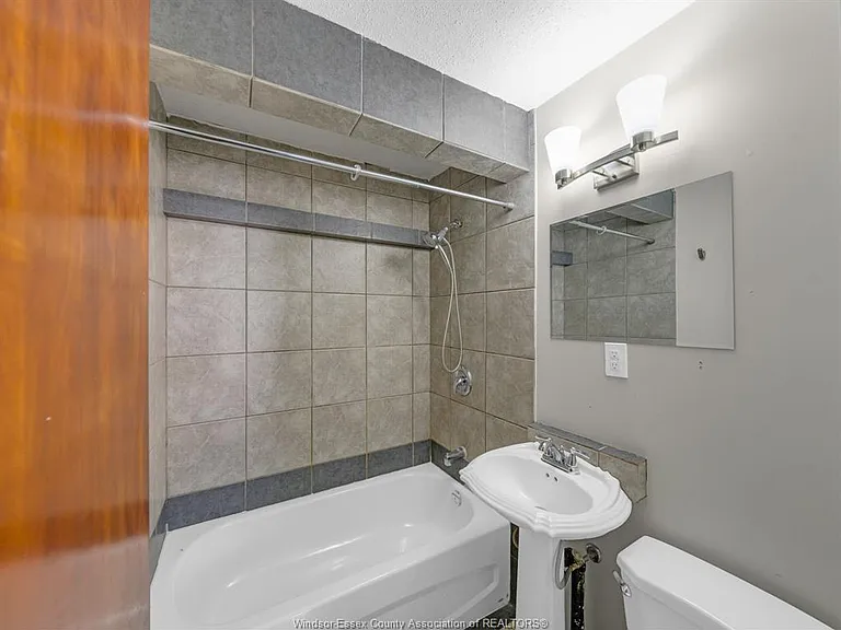 3553 Turner Rd — Photo 10