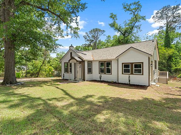 3rd image of 6305 Winyah Dr