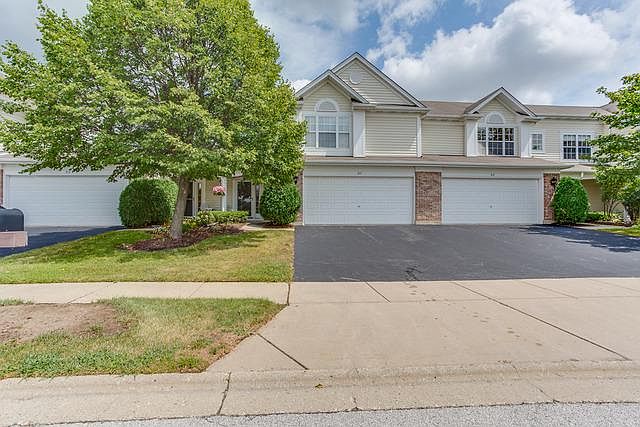 1st image of 917 Waterford Ln