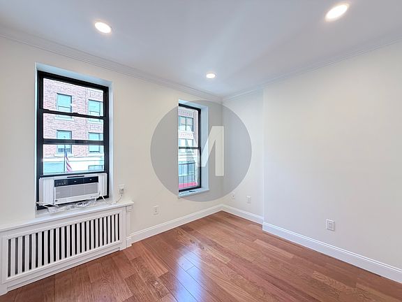 2nd image of 314 E 62nd St APT 3A