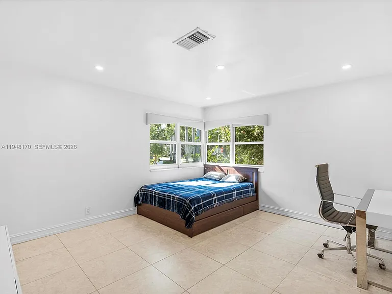 201 Golden Beach Dr — Photo 52