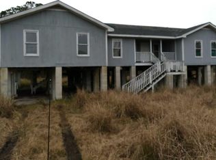 14764 Bennetts Point Rd, Green Pond, SC 29446
