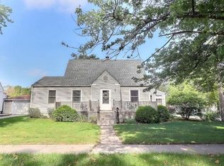 3647 Highway Ave, Highland, IN 46322