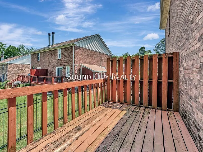 602 Alison Ct — Photo 15