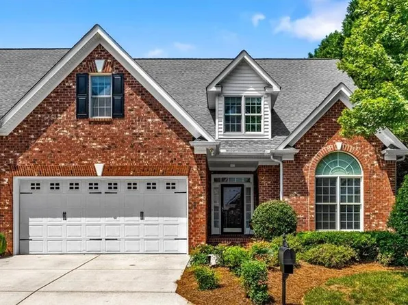 7 Hines Park Ln, Greensboro, NC 27455