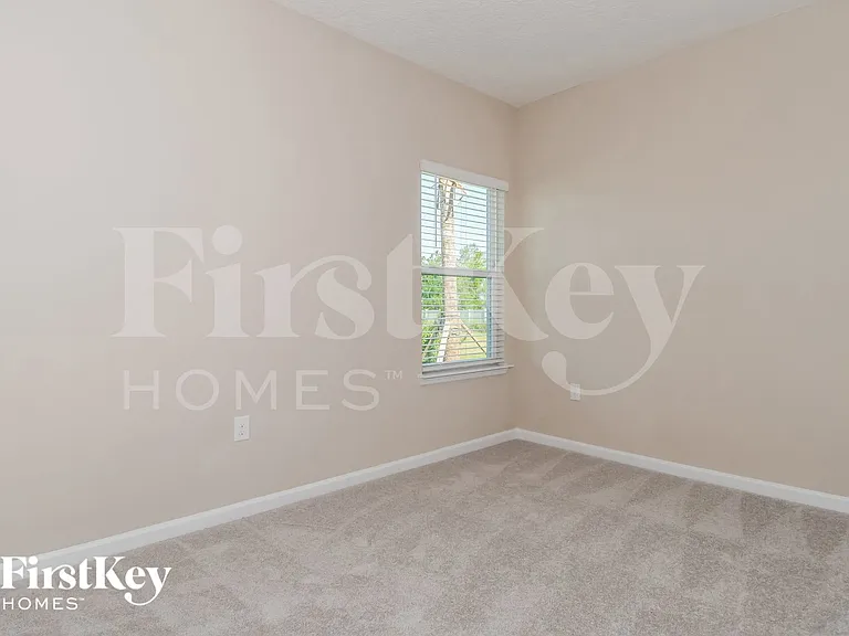 385 Stone Arbor Ln — Photo 11