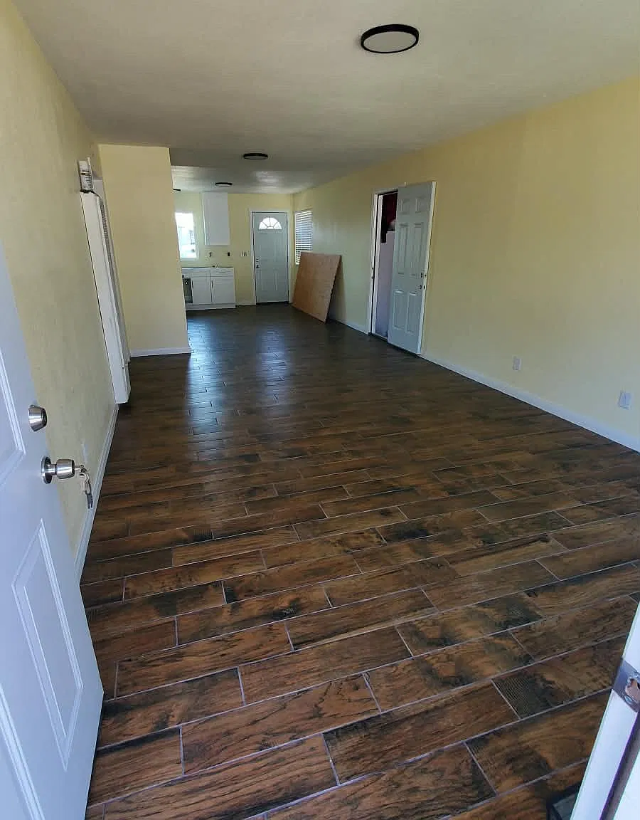 2 bed, 800 sqft, $2,800 — Photo 1