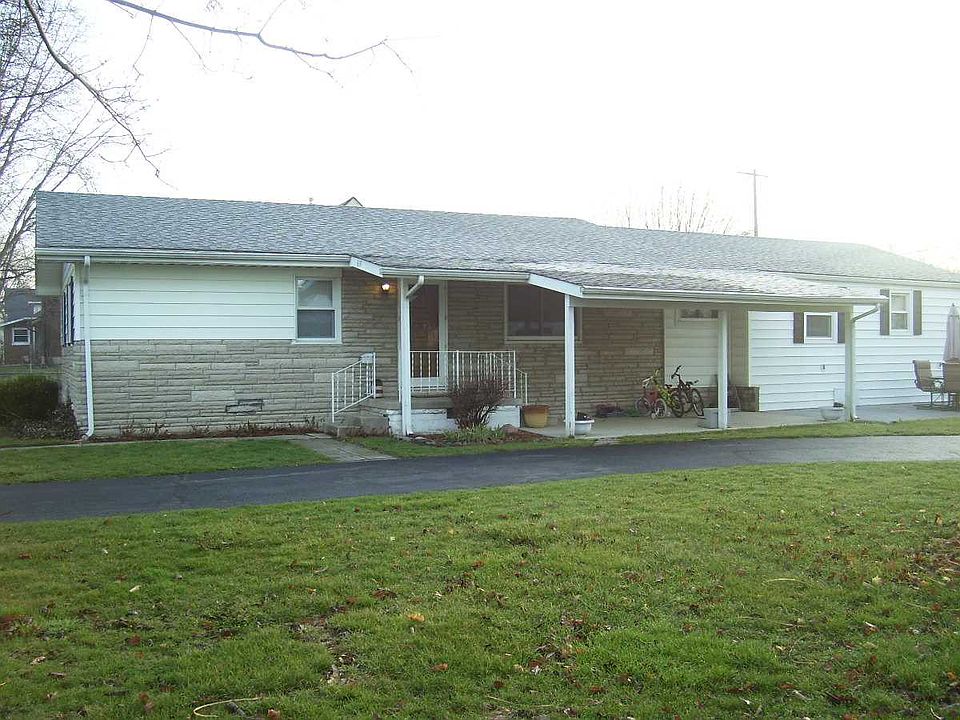 1st image of 630 Tanguy St