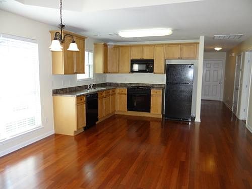 2nd image of 4080 Forest Lakes Rd