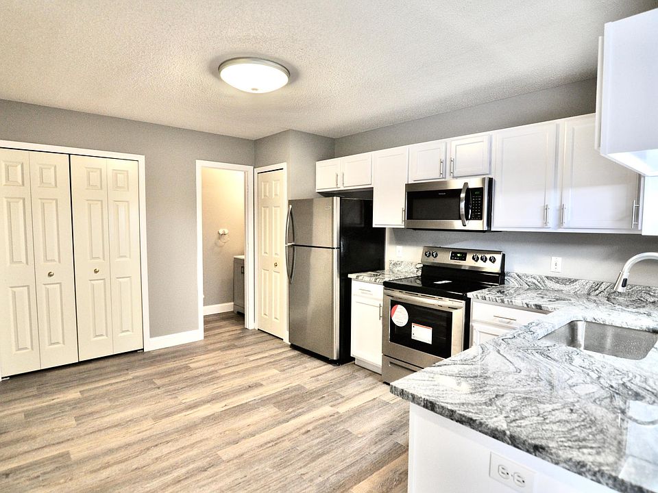 1st image of 15924 Fjord Ave
