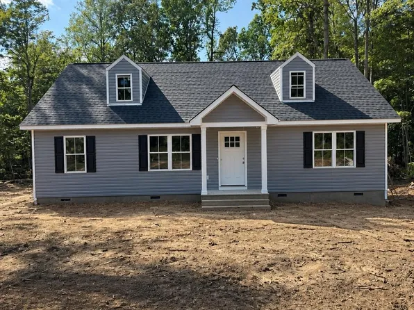 141 Reynolds Dr, Rustburg, VA 24588