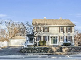 369 Lynnfield St, Lynn, MA 01904