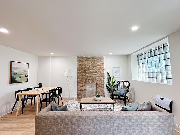 3rd image of 2638 W Evergreen Ave #G