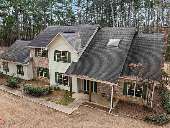 2nd image of 659 James Dr