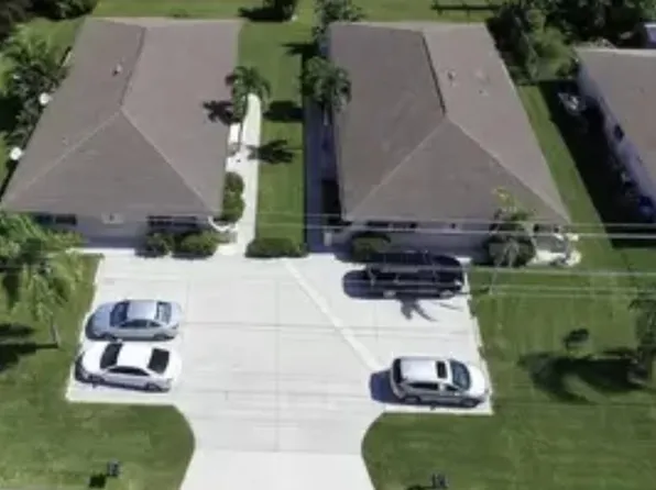 4119 SW Santa Barbara Pl, Cape Coral, FL 33914