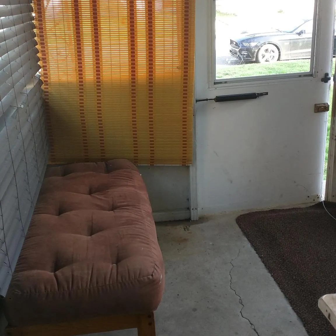 1 bed, 830 sqft, $885 — Photo 2