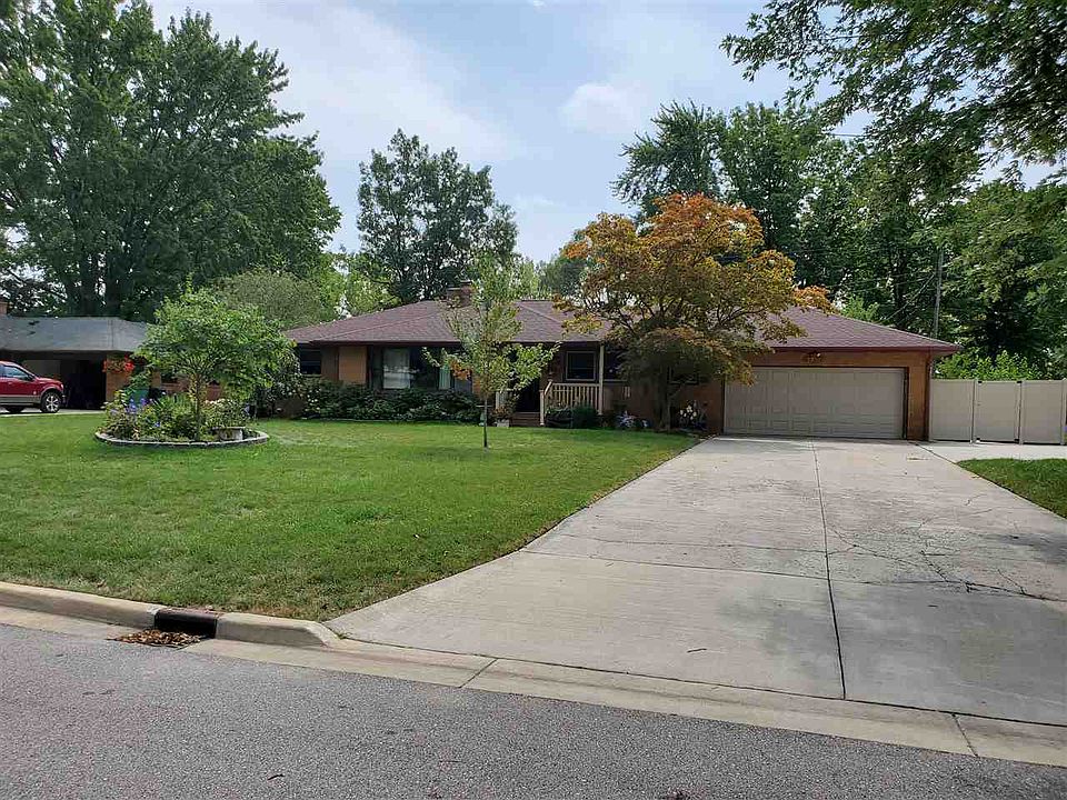 1st image of 2712 S Westgate Dr