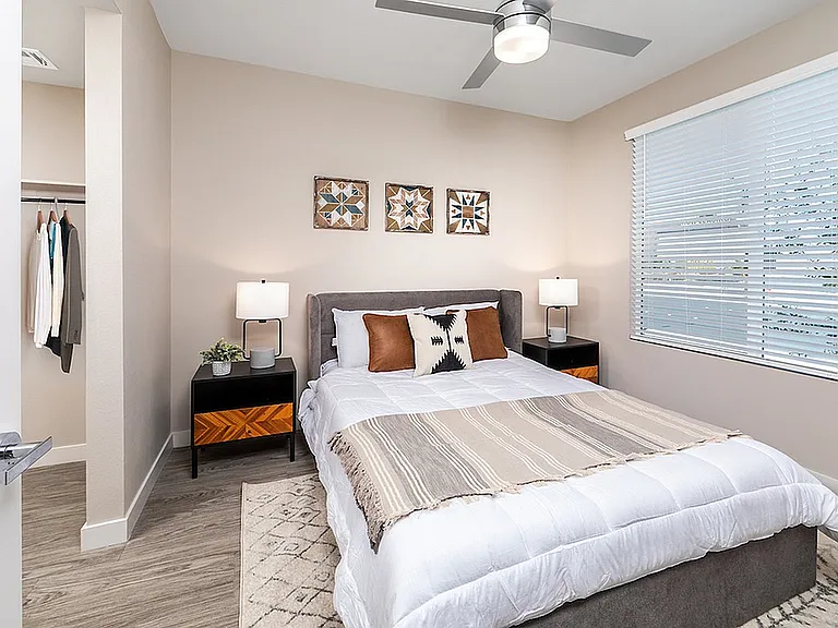 Birchway-2 Bedroom-Primary-CMF Photo-6324