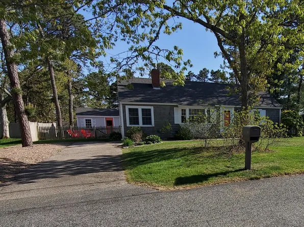 46 Teal Circle, West Dennis, MA 02670