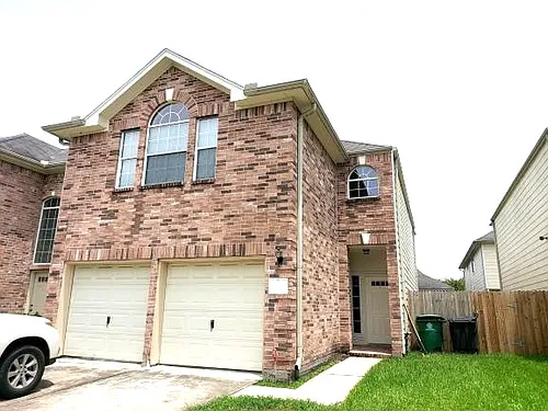 822 Forest Thicket Ln Photo 1