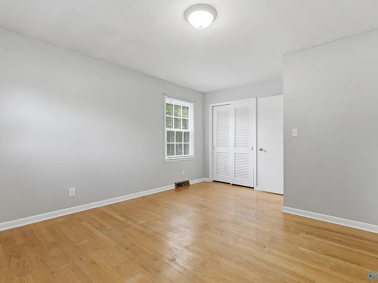 8413 Old Madison Pike — Photo 13