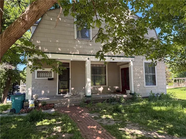 1208 N 10th St, Saint Joseph, MO 64501