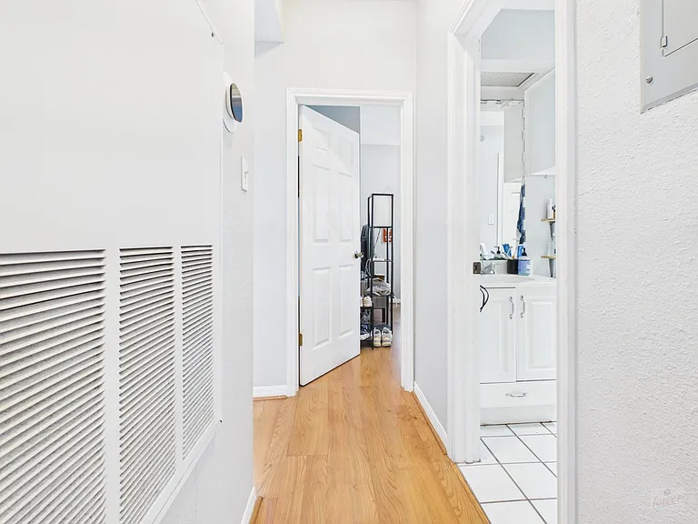 3111 Tom Green St #305 — Photo 13