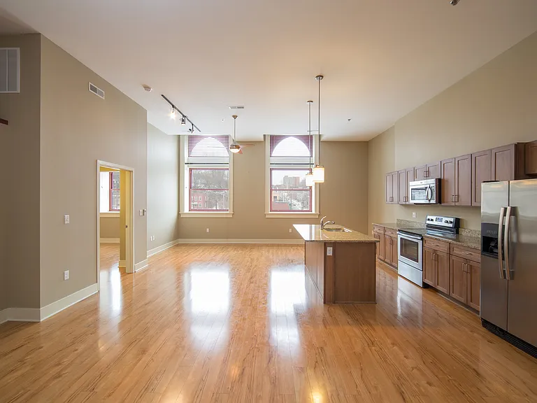 Fifth Avenue School Lofts — Photo 16